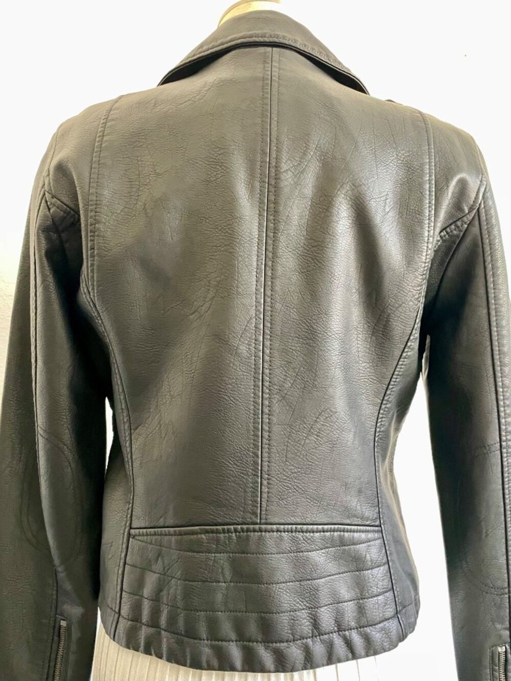 Levi’s Black Faux Leather Moto Jacket Black Size Medium - Picture 10 of 15